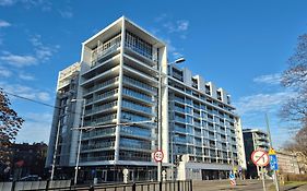 Towarowa Orange Apartment, Free Parking, Air-Conditioning, Self Check-In 24H